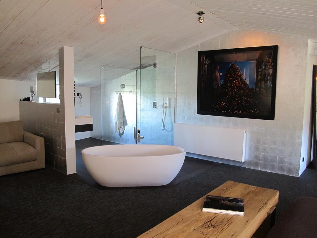 Chambres De L'Artemise & Spa Юзес Экстерьер фото